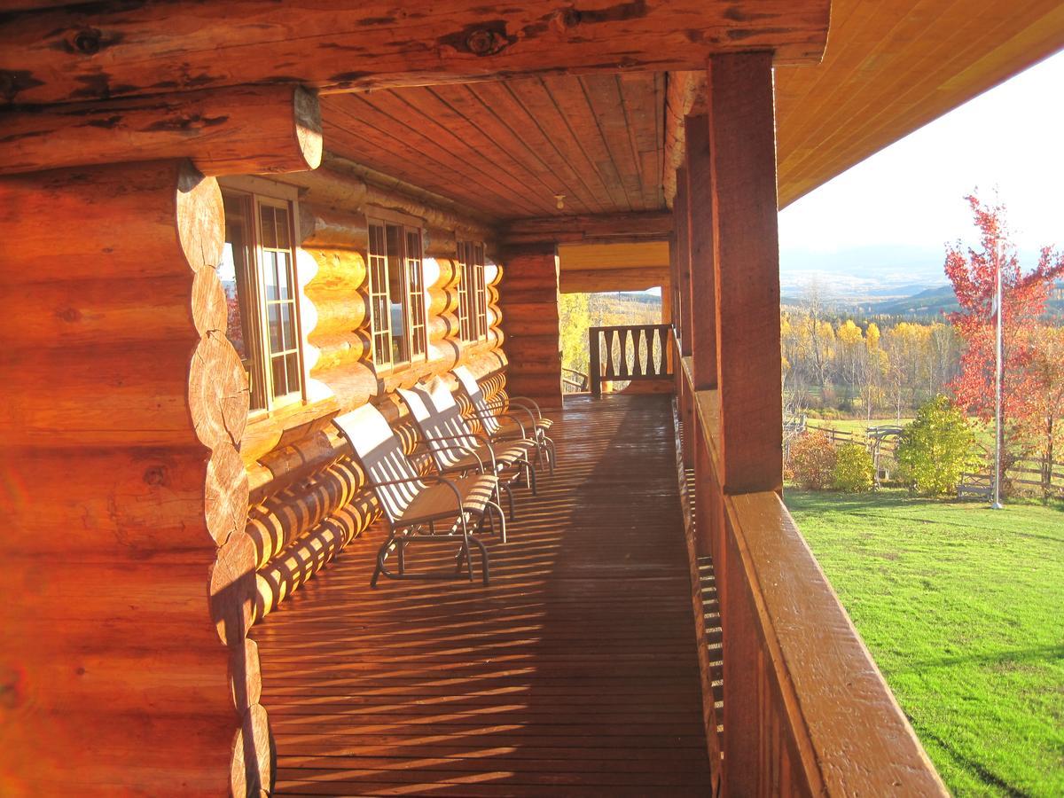 Smithers Driftwood Lodge المظهر الخارجي الصورة