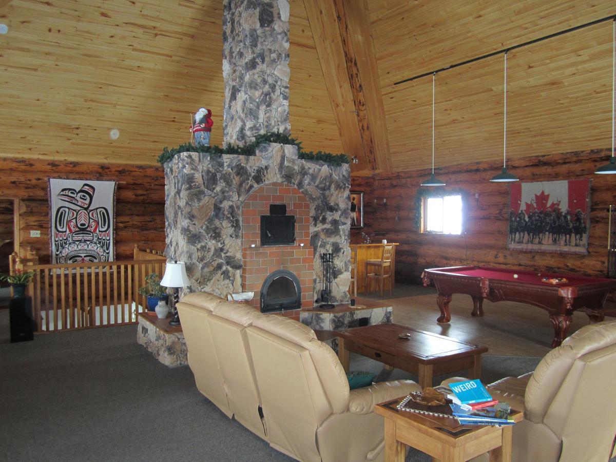 Smithers Driftwood Lodge المظهر الخارجي الصورة
