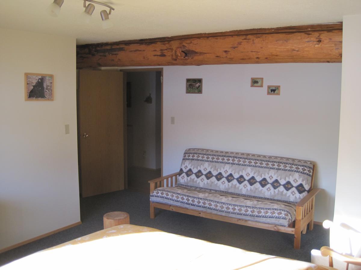 Smithers Driftwood Lodge المظهر الخارجي الصورة
