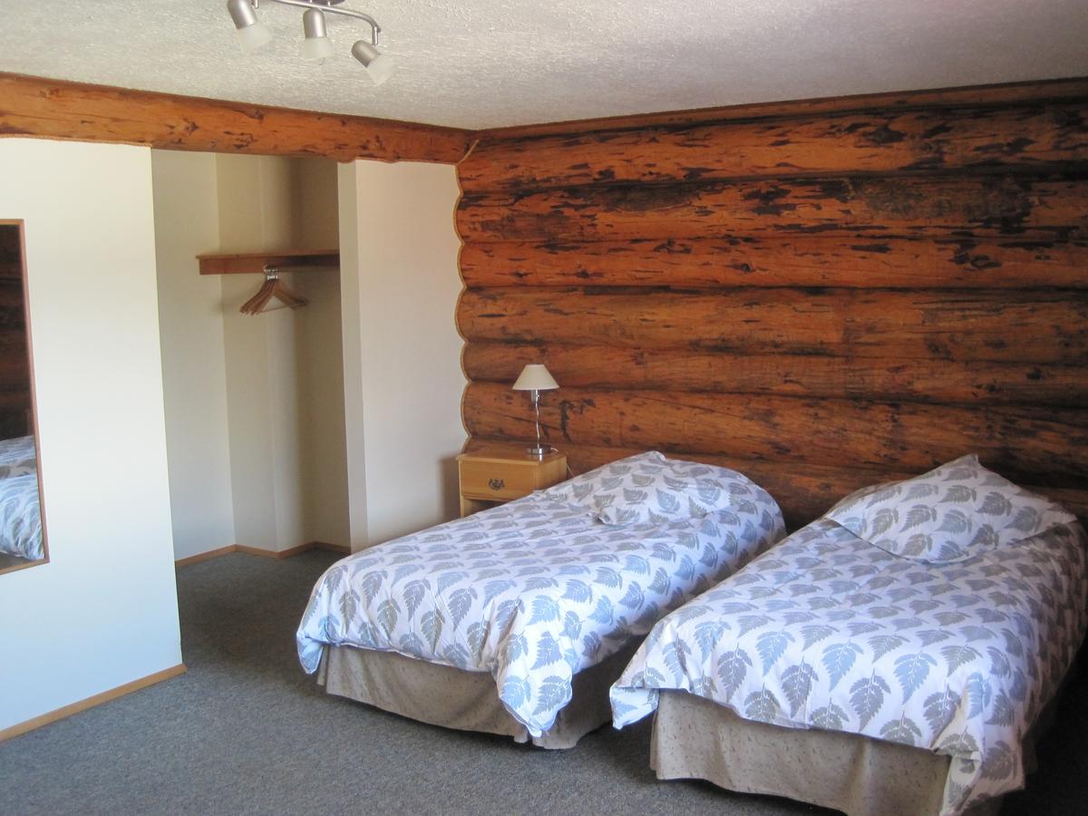 Smithers Driftwood Lodge المظهر الخارجي الصورة